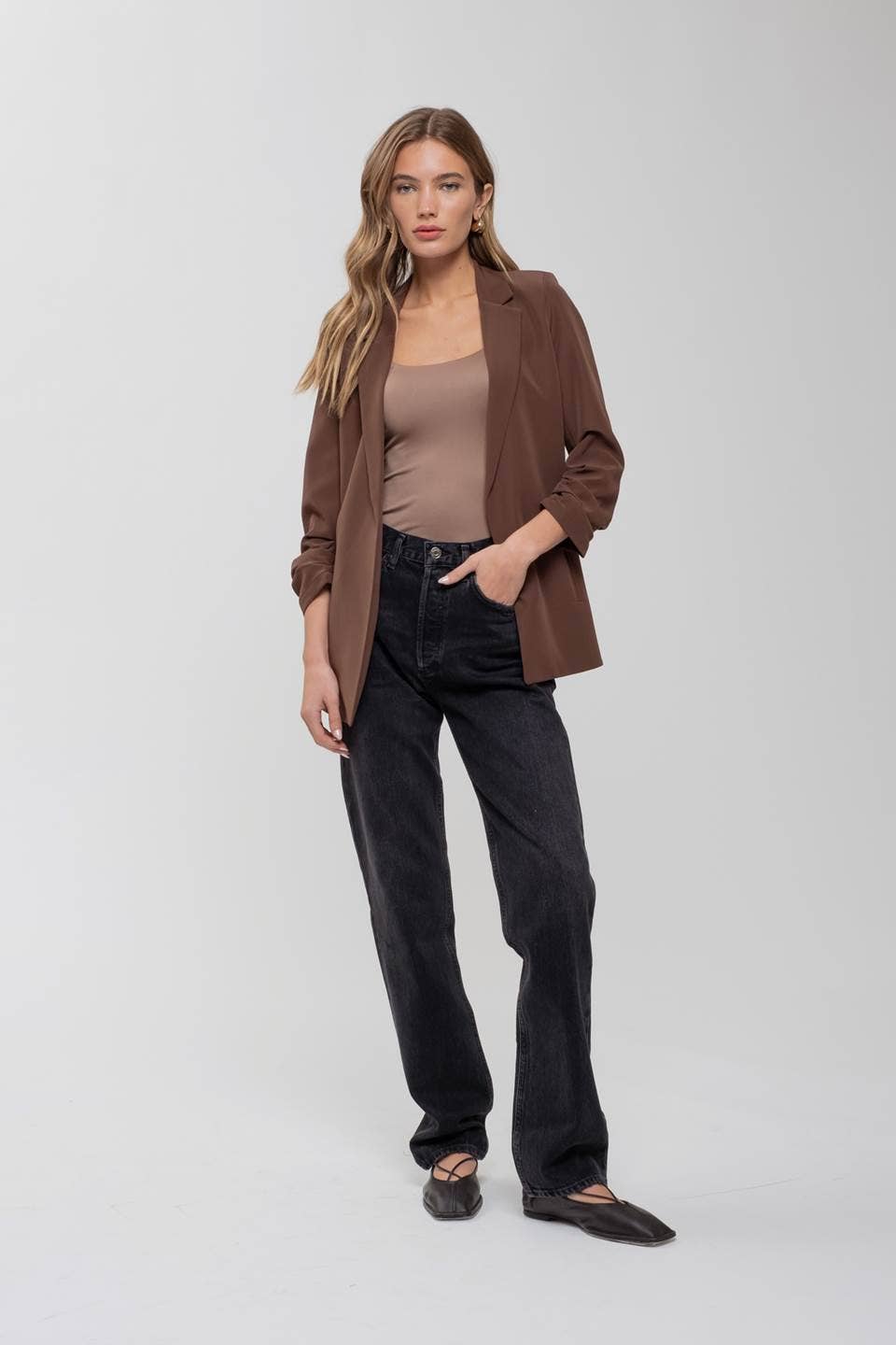 The Workshop Studio - 3/4 RUCHED SLEEVE BLAZER