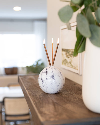Everlasting Candle Co. - Neva Vase, White Marble