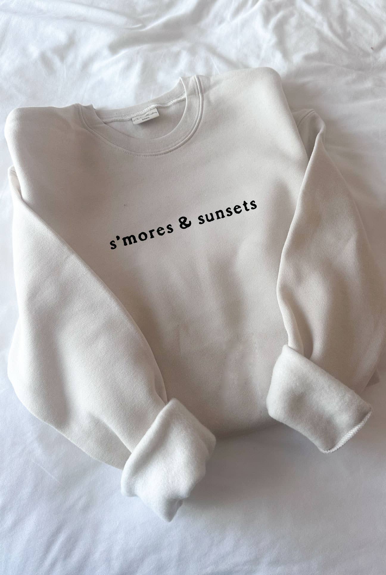 OAT COLLECTIVE - S'MORES AND SUNSETS Mid Graphic Sweatshirt
