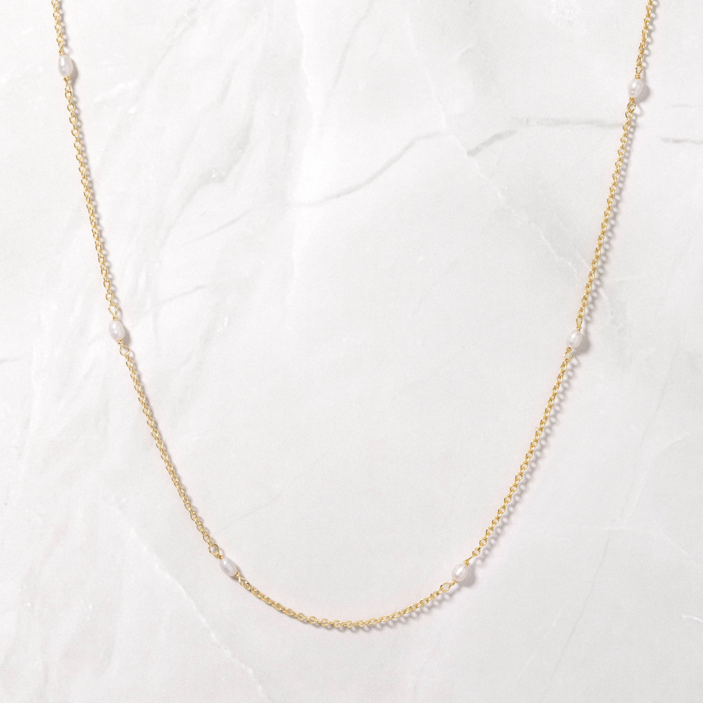 Sami Jewels - Dainty Beaded Pearl Necklace: Gold