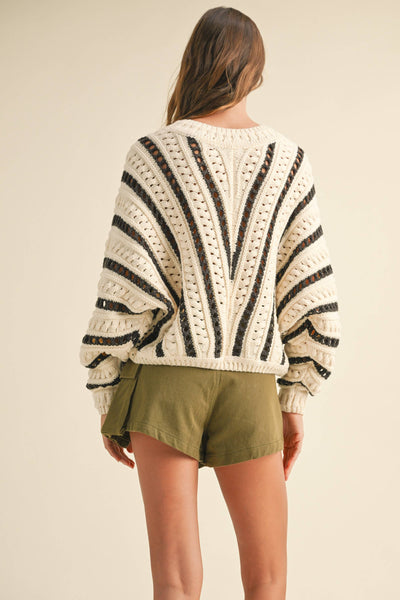 MIOU MUSE - T3945  ROUND NECK BRAIDED DETAIL SWEATER TOP: WHITE/CHARCOAL / S