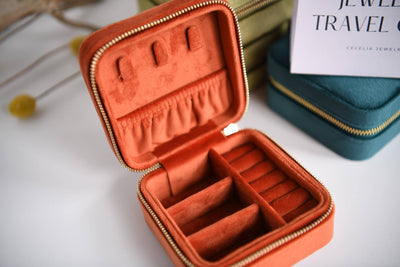 Jewelry Travel Case Jewelry Gift Box: Olive