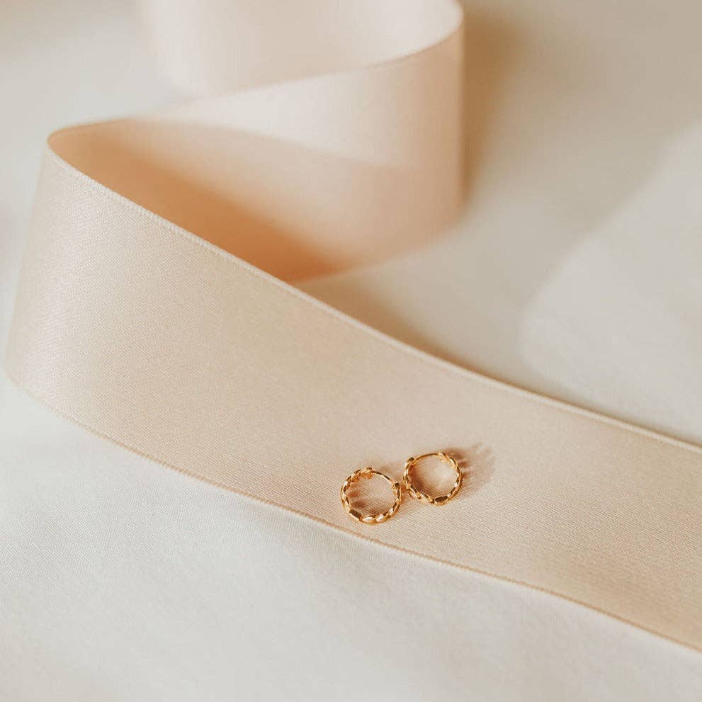 Mauve Jewelry Co. - Athena Hoops