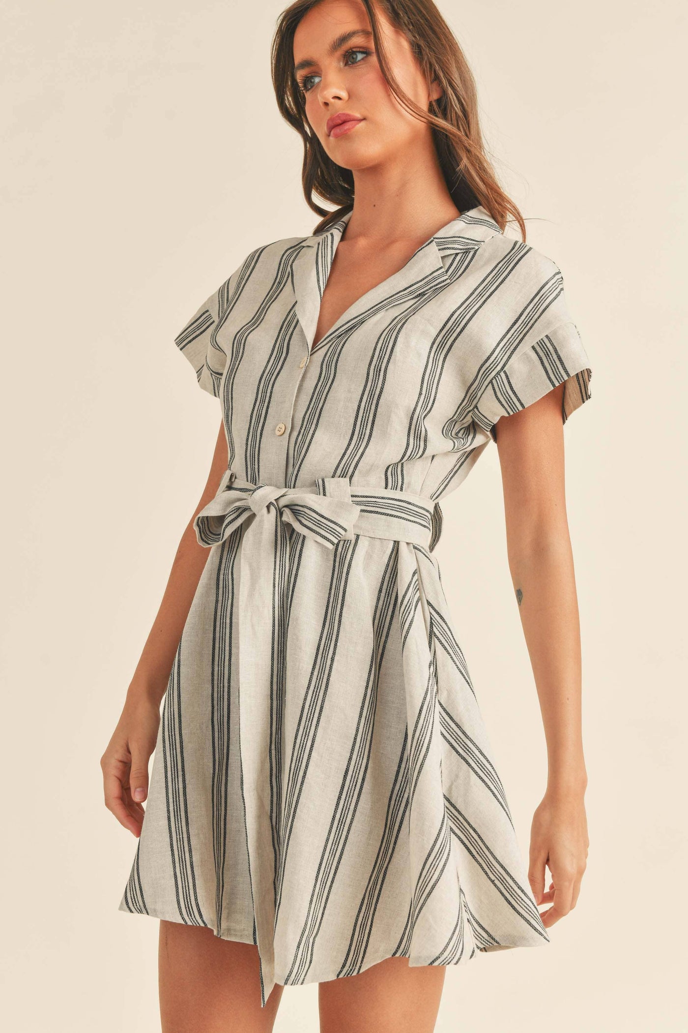 TABITHA BUTTONDOWN SHIRT DRESS: L