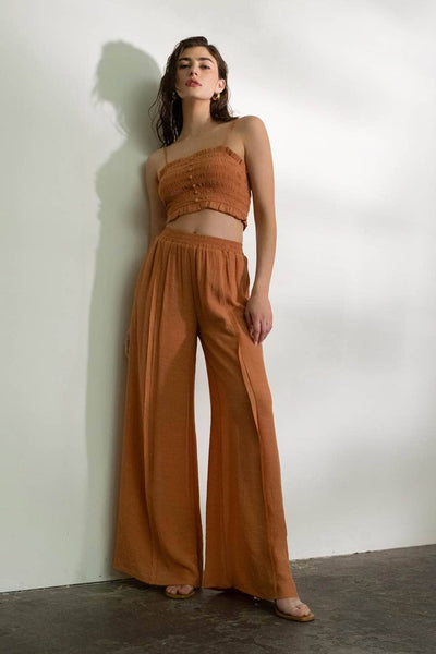 Blu Pepper - HIGH WAIST WIDE LEG PINTUCK PANTS: LIGHT TAUPE