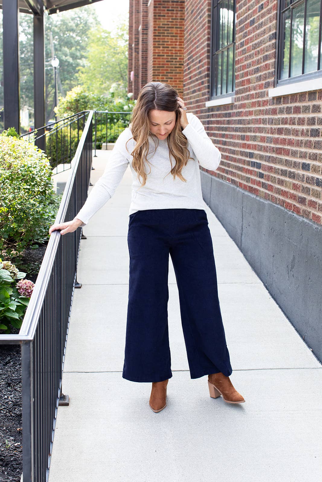 BYTAVI - East Coast Wide Leg Pant: L