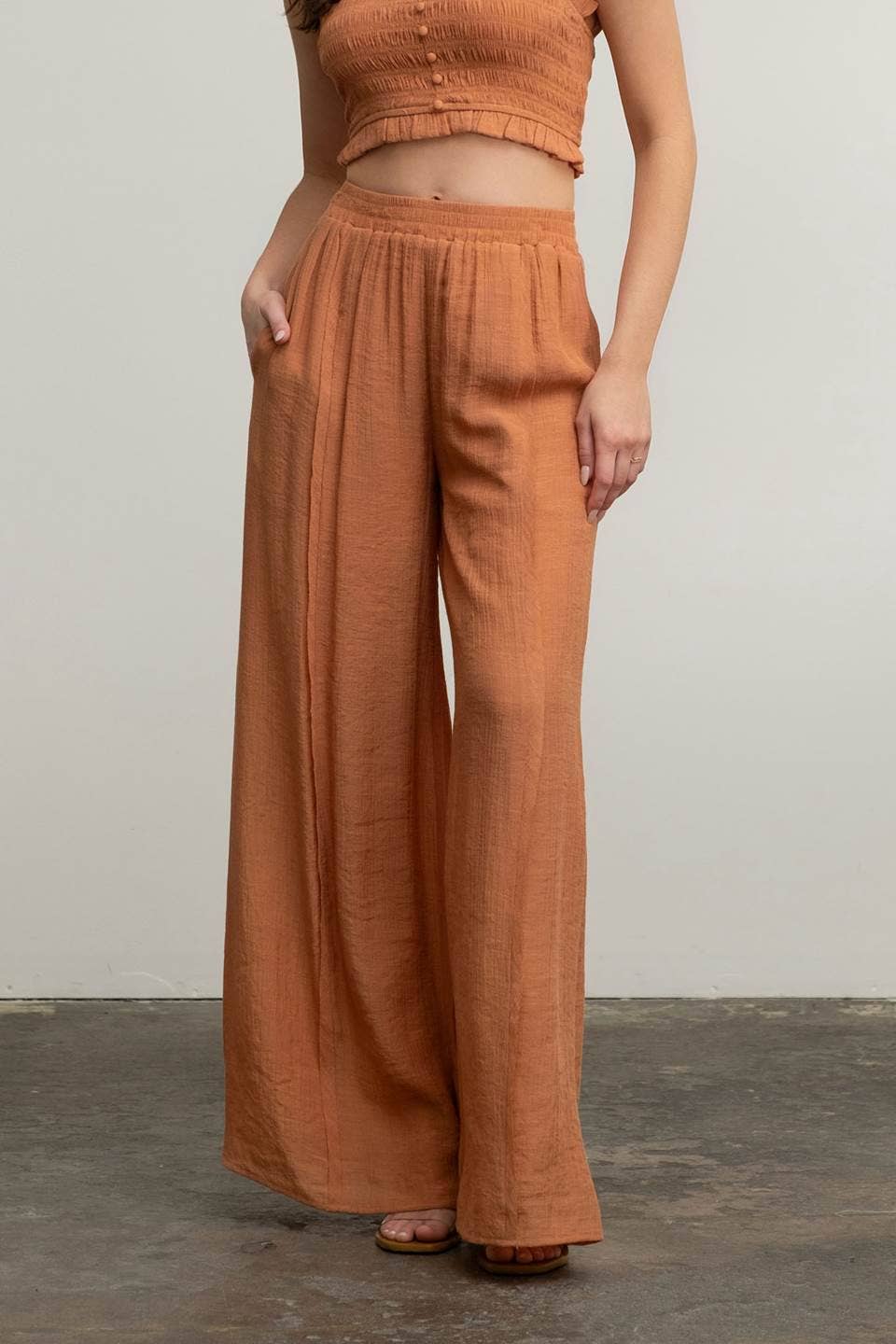 Blu Pepper - HIGH WAIST WIDE LEG PINTUCK PANTS: KIWI