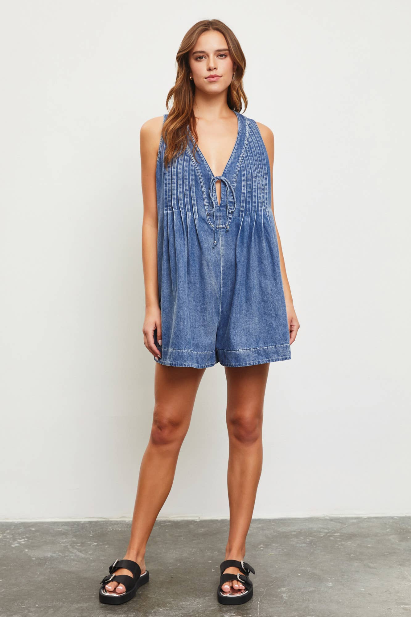 Daisy Romper - TIE WITH PLEATED DENIM ROMPER: M / ICY DENIM