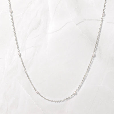 Sami Jewels - Dainty Beaded Pearl Necklace: Gold